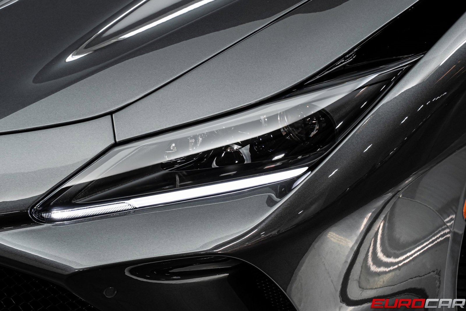 Used 2022 Ferrari F8 Tributo image 16