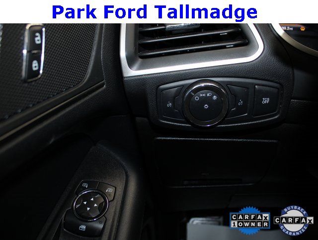 Used 2021 Ford Edge SE image 17