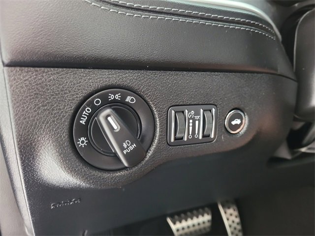 Certified 2022 Dodge Charger R/T w/ Plus Group image 25