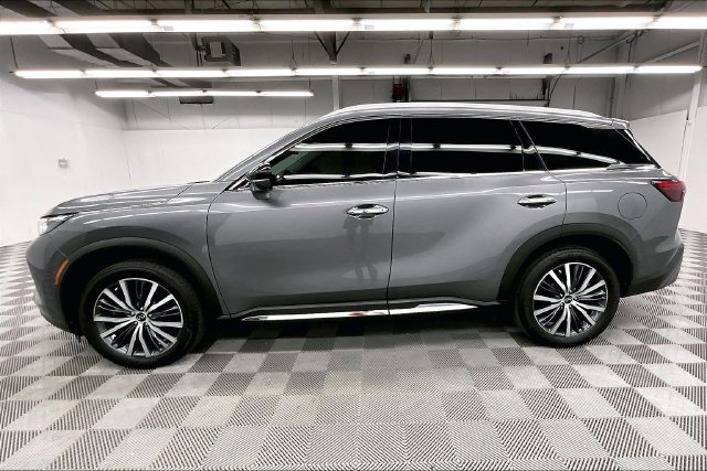 Used 2024 INFINITI QX60 Sensory AWD/4WD image 14