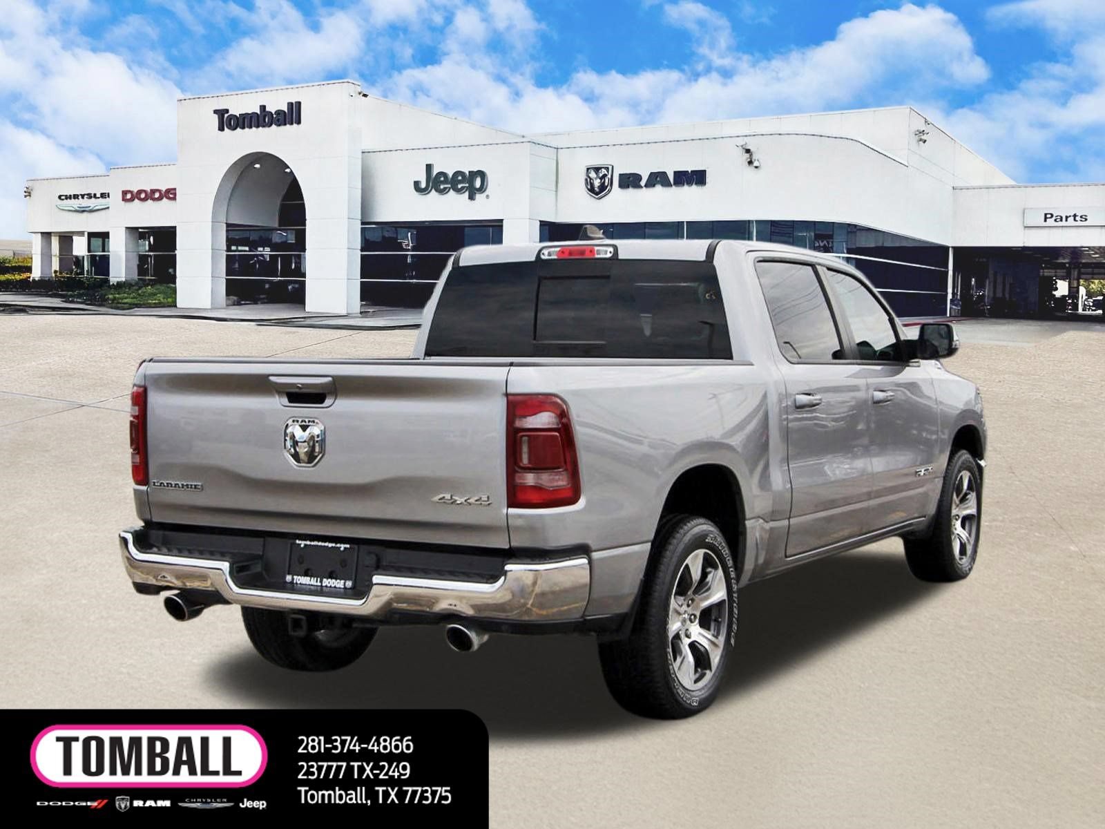 Used 2024 RAM 1500 Laramie AWD/4WD image 7