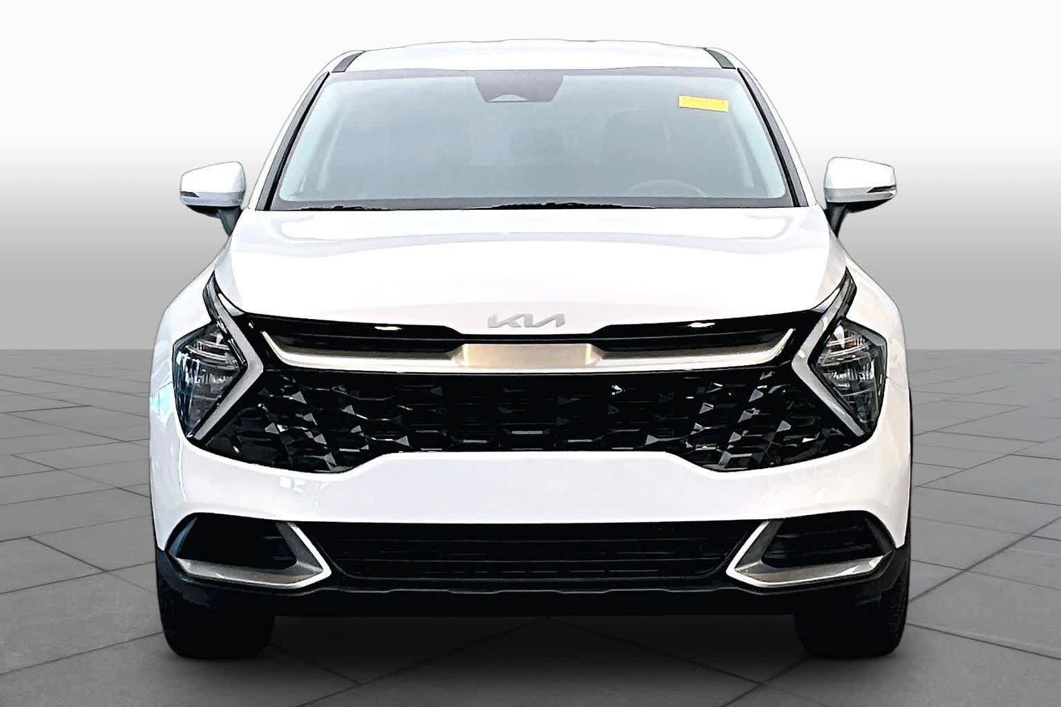 Used 2023 Kia Sportage EX FWD image 4