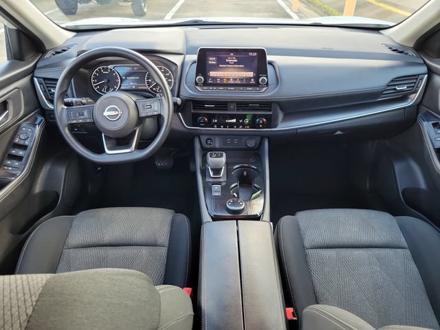 Used 2024 Nissan Rogue SV AWD/4WD image 12