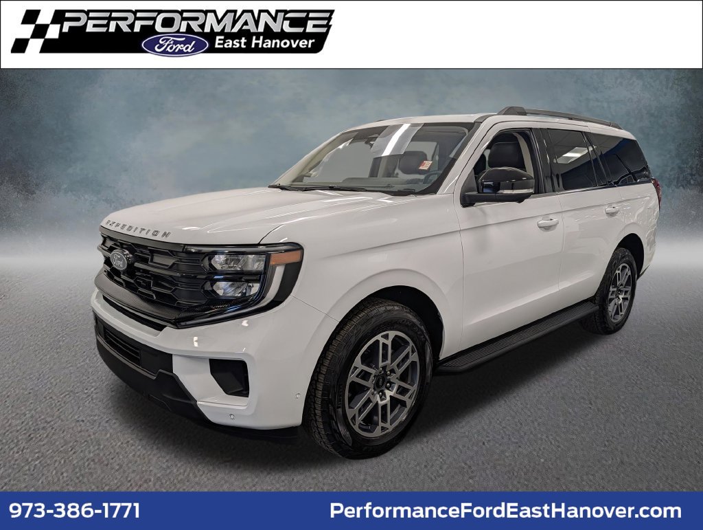 Used 2025 Ford Expedition Active