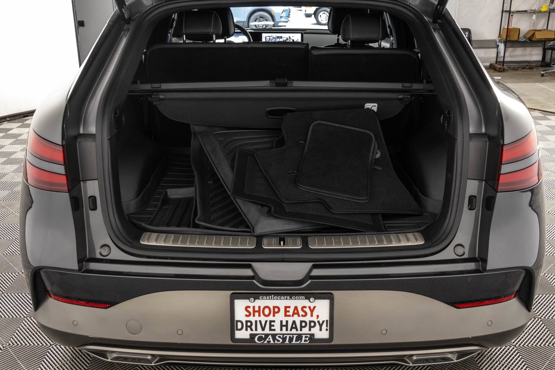 Used 2023 Genesis GV60 Advanced AWD/4WD image 42