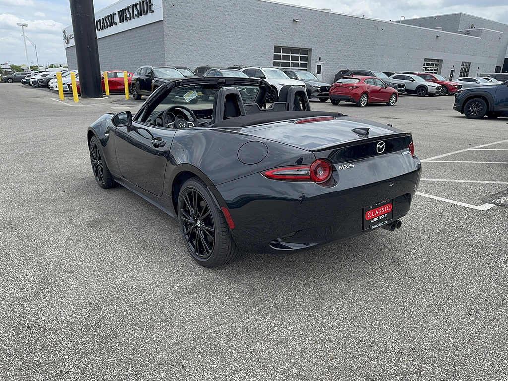 New 2026 MAZDA MX-5 Miata Club w/ Weather Package RWD image 7