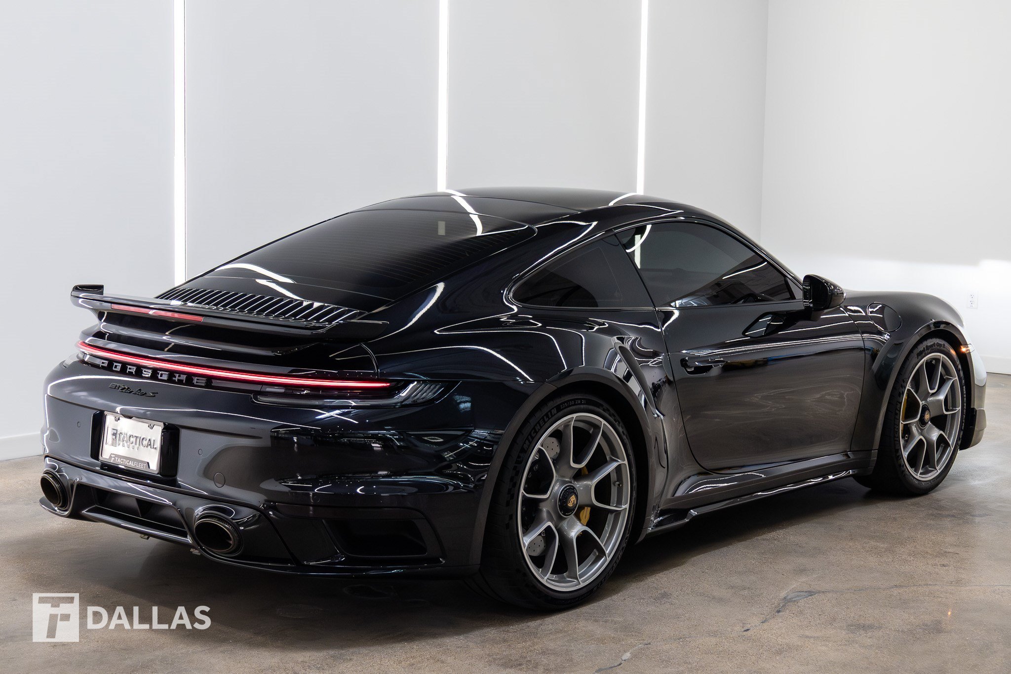 Used 2022 Porsche 911 Turbo S AWD/4WD image 13