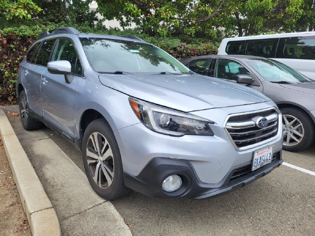 Used 2019 Subaru Outback 2.5i Limited AWD/4WD image 1