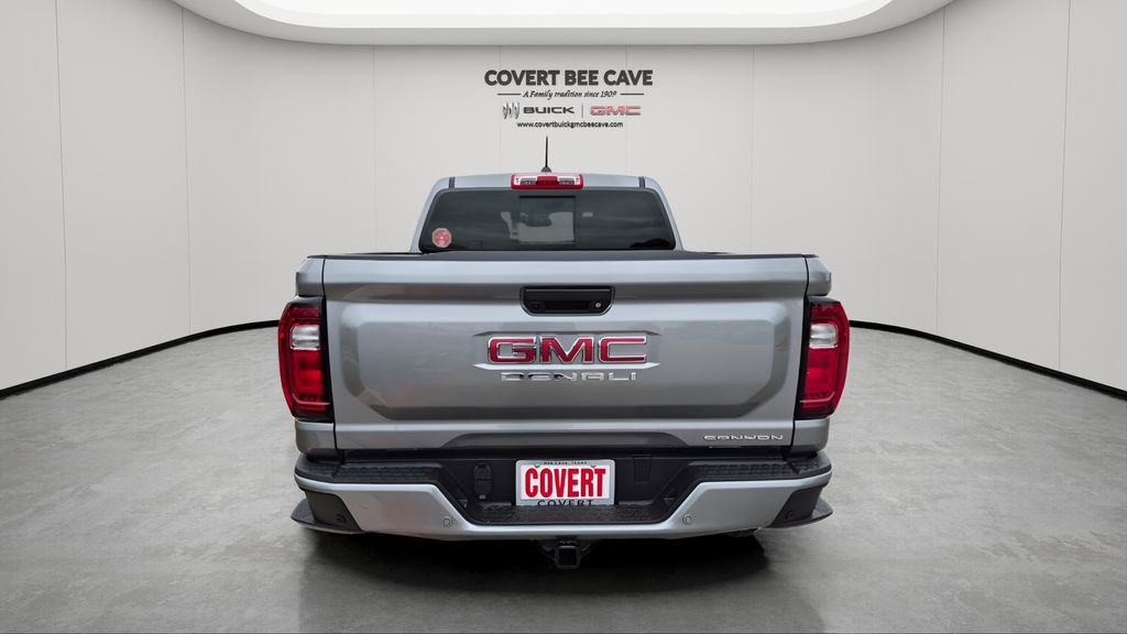 New 2026 GMC Canyon Denali image 8
