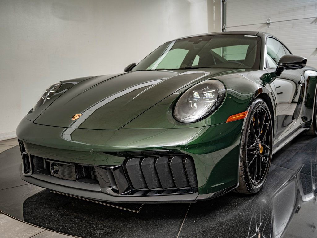Certified 2026 Porsche 911 Carrera GTS image 15