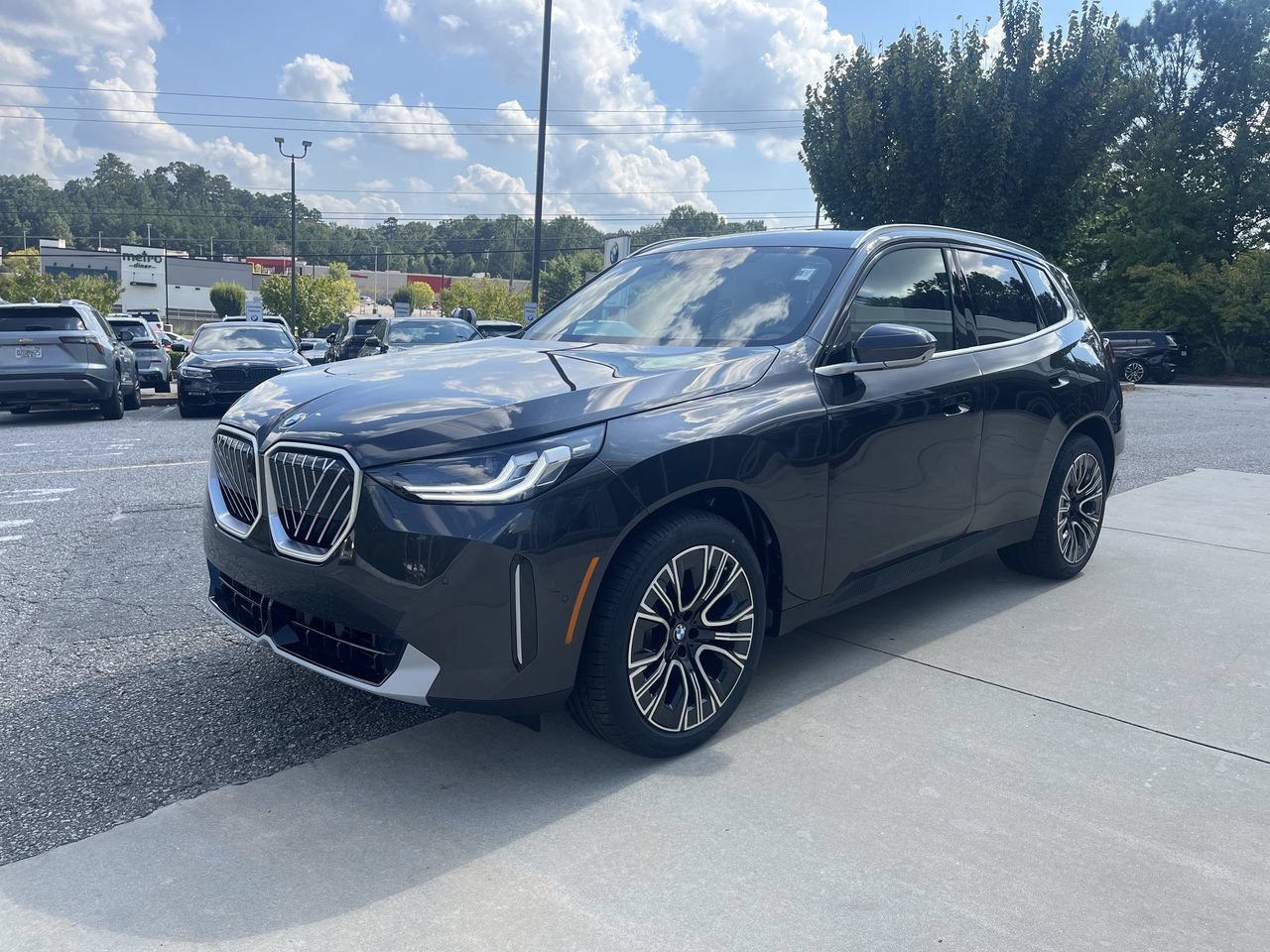 Certified 2026 BMW X3 xDrive30i w/ Premium Package AWD/4WD image 4