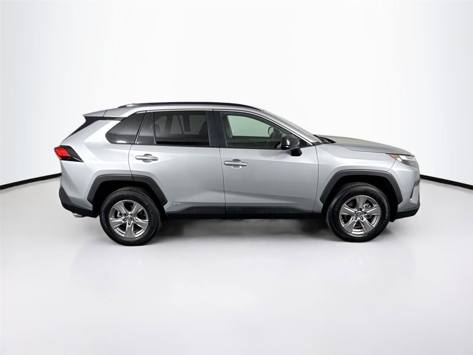 Certified 2025 Toyota RAV4 LE video 2