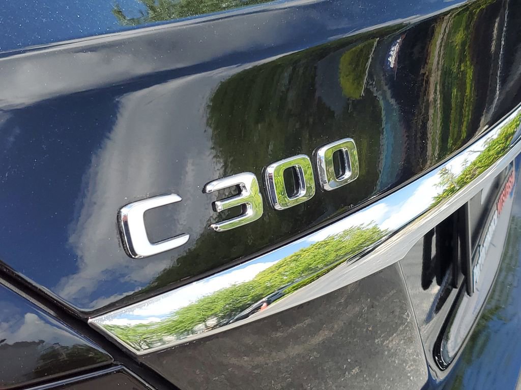 Used 2018 Mercedes-Benz C 300 Sedan w/ Premium Package image 6