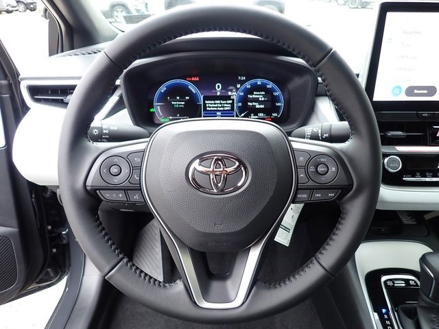 New 2026 Toyota Corolla SE image 16