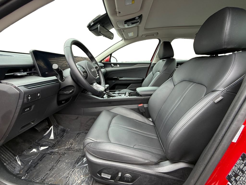Used 2025 Kia K5 EX image 9