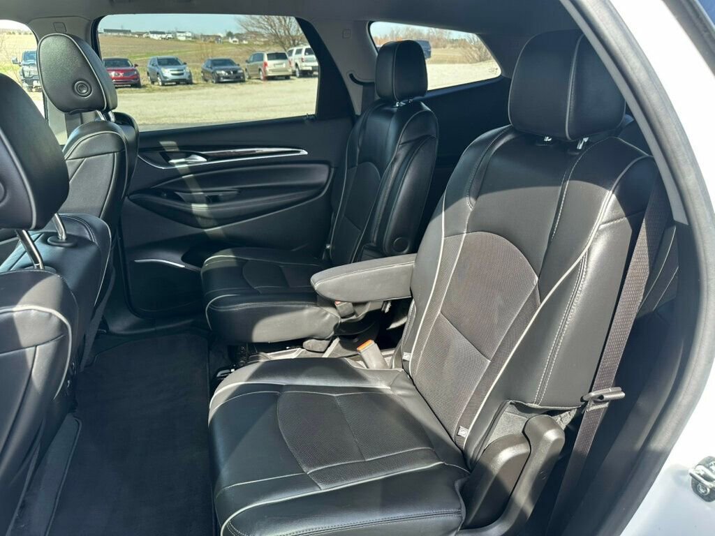 Used 2019 Buick Enclave Avenir w/ Avenir Technology Package AWD/4WD image 9