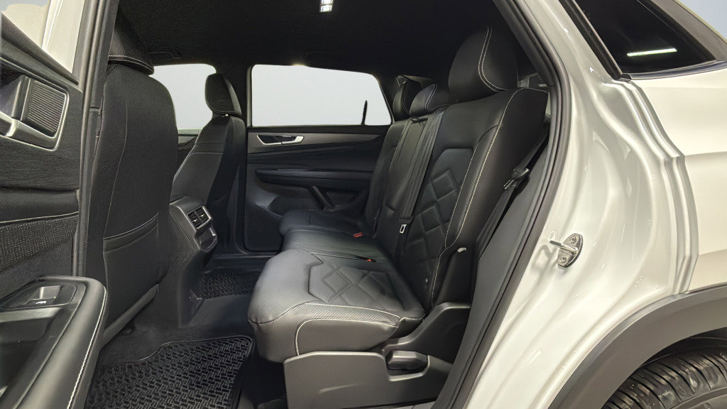 New 2026 Volkswagen Atlas Cross Sport SE AWD/4WD image 26