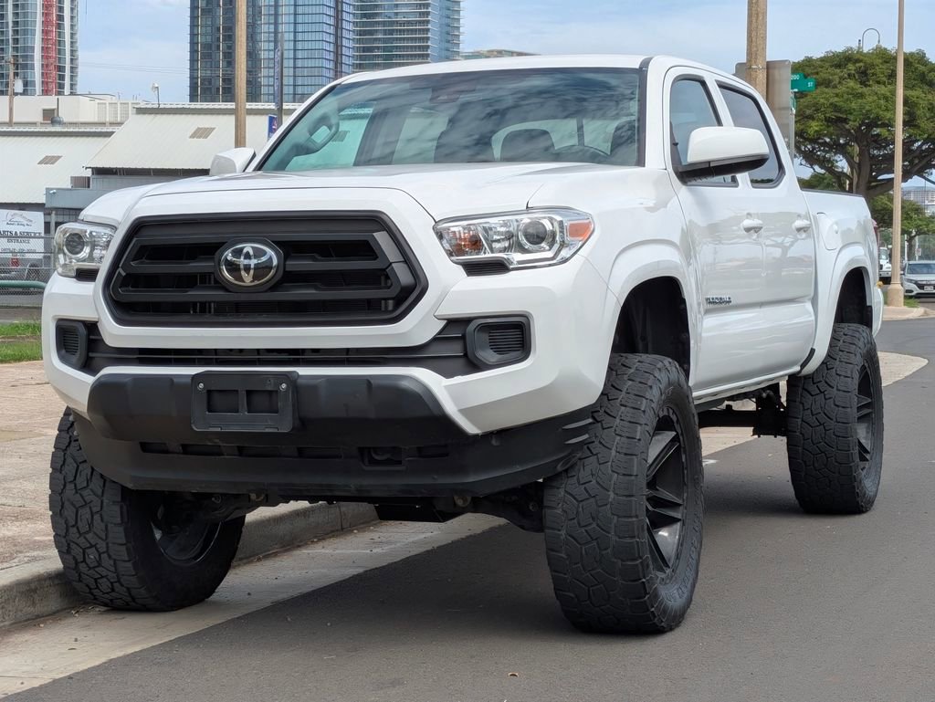 Used 2021 Toyota Tacoma SR AWD/4WD image 1
