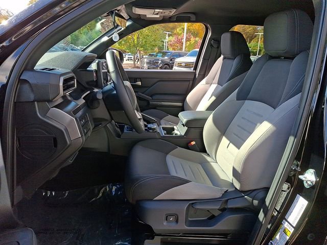 Used 2025 Toyota Tacoma TRD Off-Road image 17