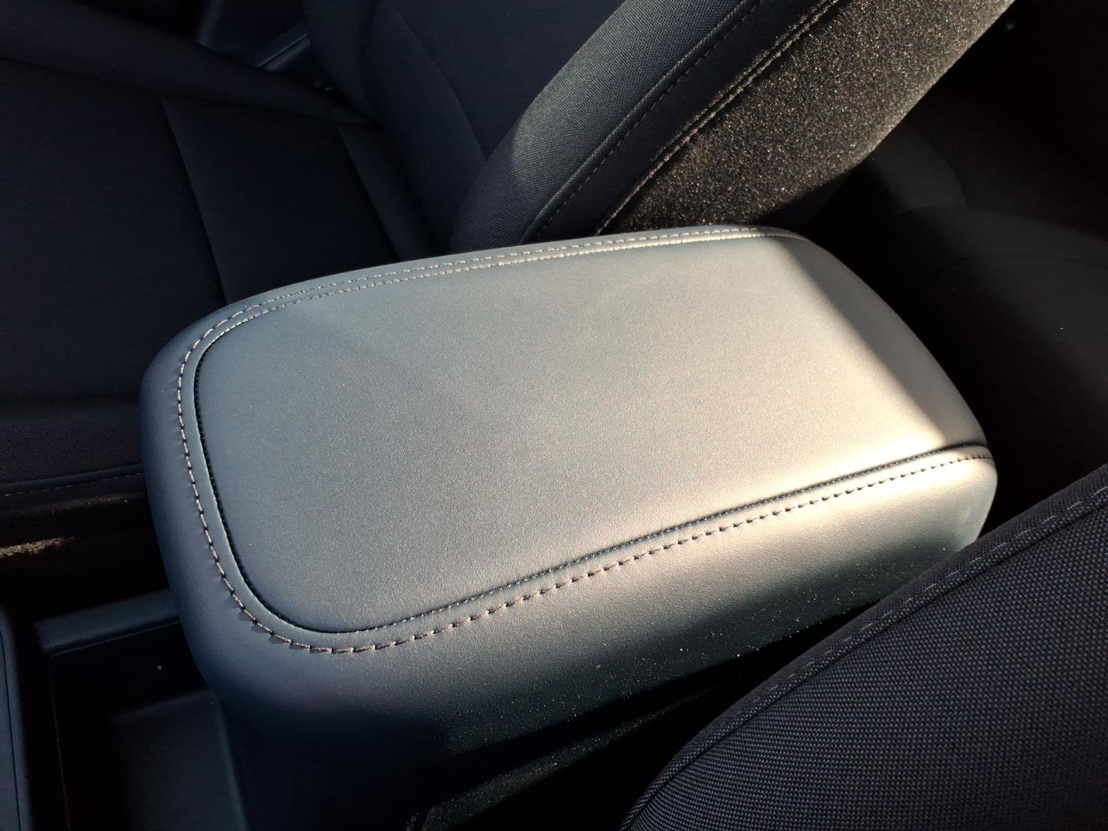 Used 2025 Ford Maverick XL w/ Equipment Group 101A image 25