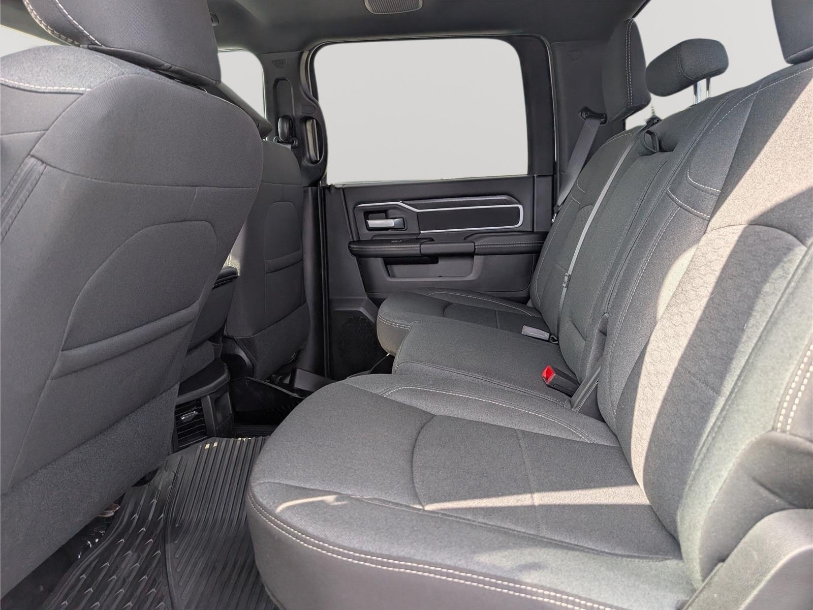 Used 2025 RAM 2500 Big Horn AWD/4WD image 15