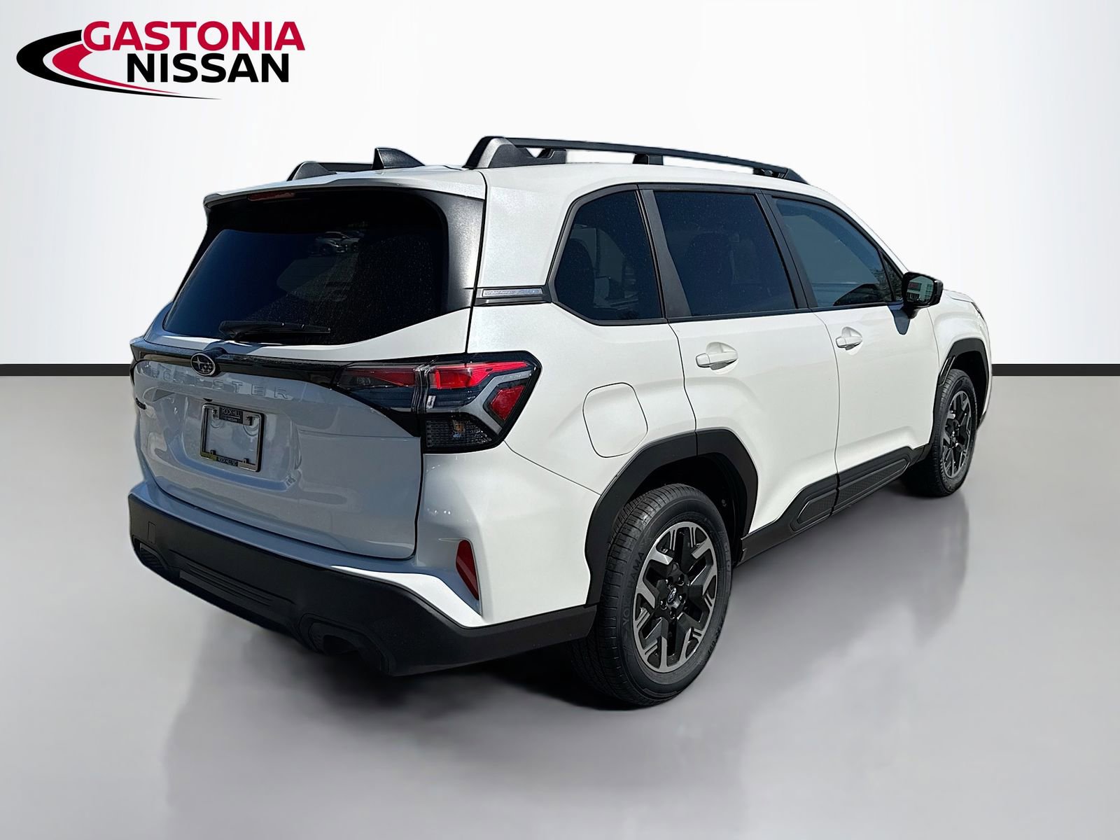 Used 2025 Subaru Forester Premium AWD/4WD image 9