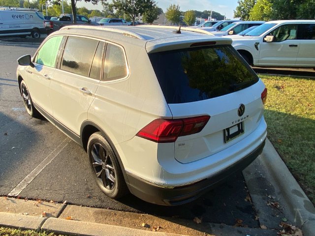 Used 2024 Volkswagen Tiguan SE FWD image 31