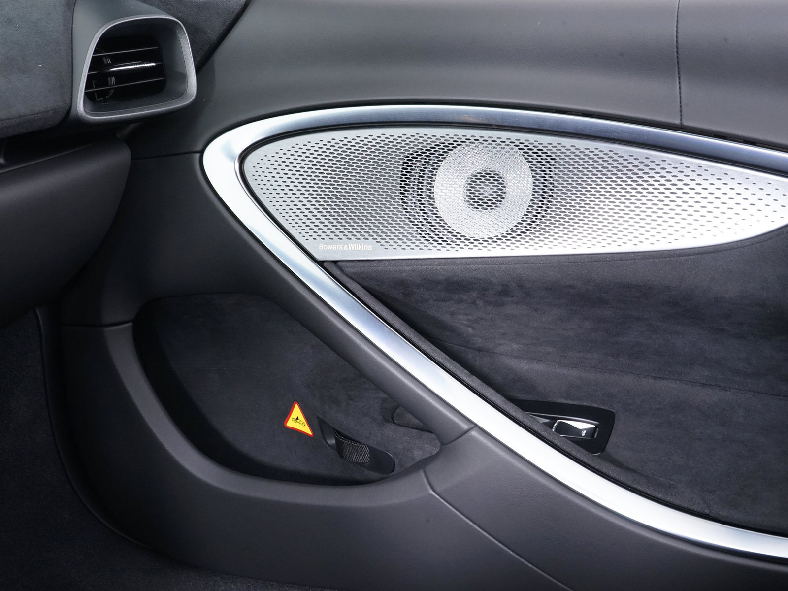 New 2026 McLaren Artura Spider RWD image 22