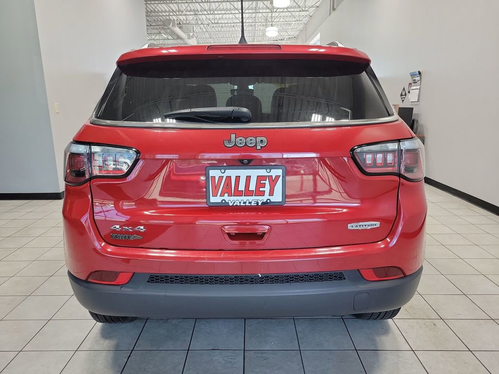 Used 2019 Jeep Compass Latitude w/ Popular Equipment Group image 5