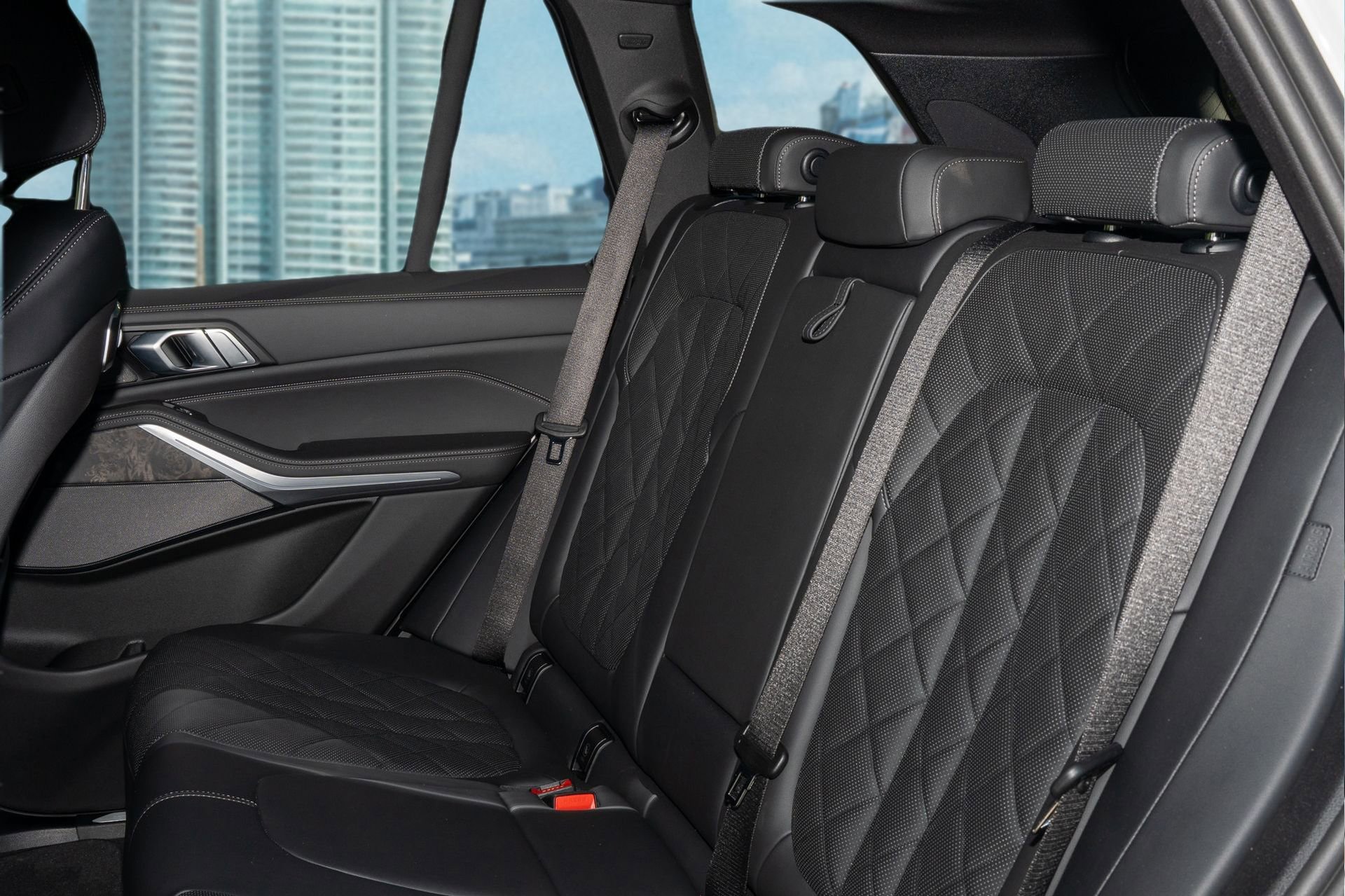 Used 2026 BMW X5 sDrive40i image 17