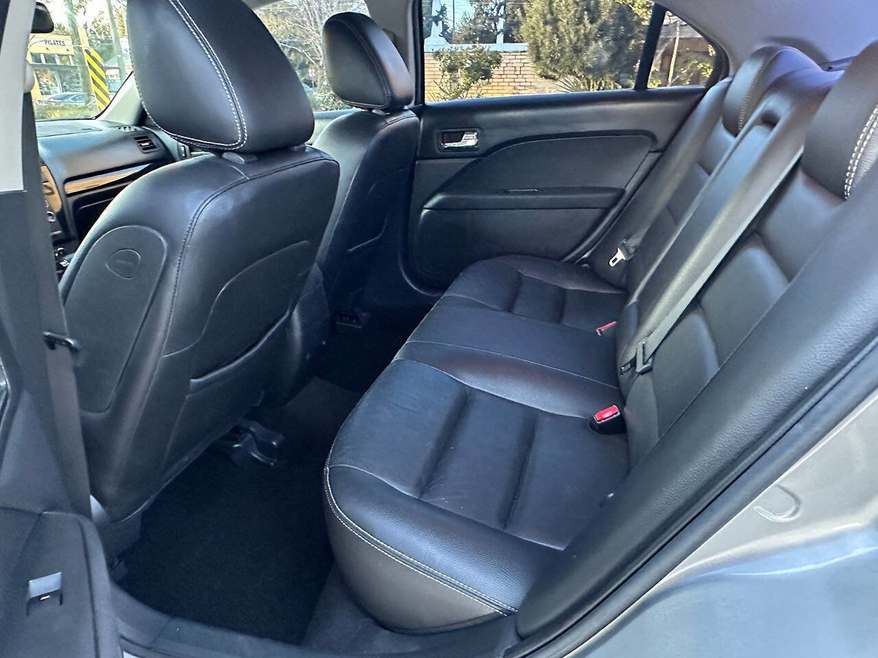 Used 2009 Ford Fusion SEL FWD image 12