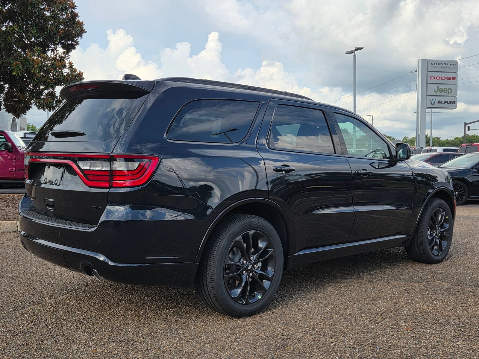 New 2026 Dodge Durango GT w/ Blacktop Package RWD image 5