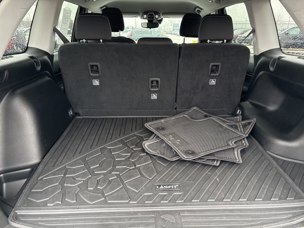 Certified 2023 Jeep Grand Cherokee Laredo image 13