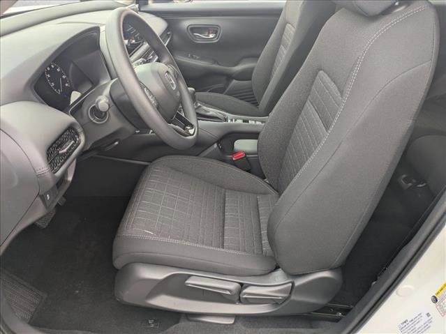 New 2026 Honda HR-V LX image 4