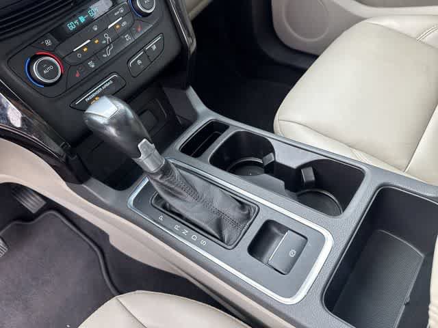 Used 2017 Ford Escape Titanium FWD image 28
