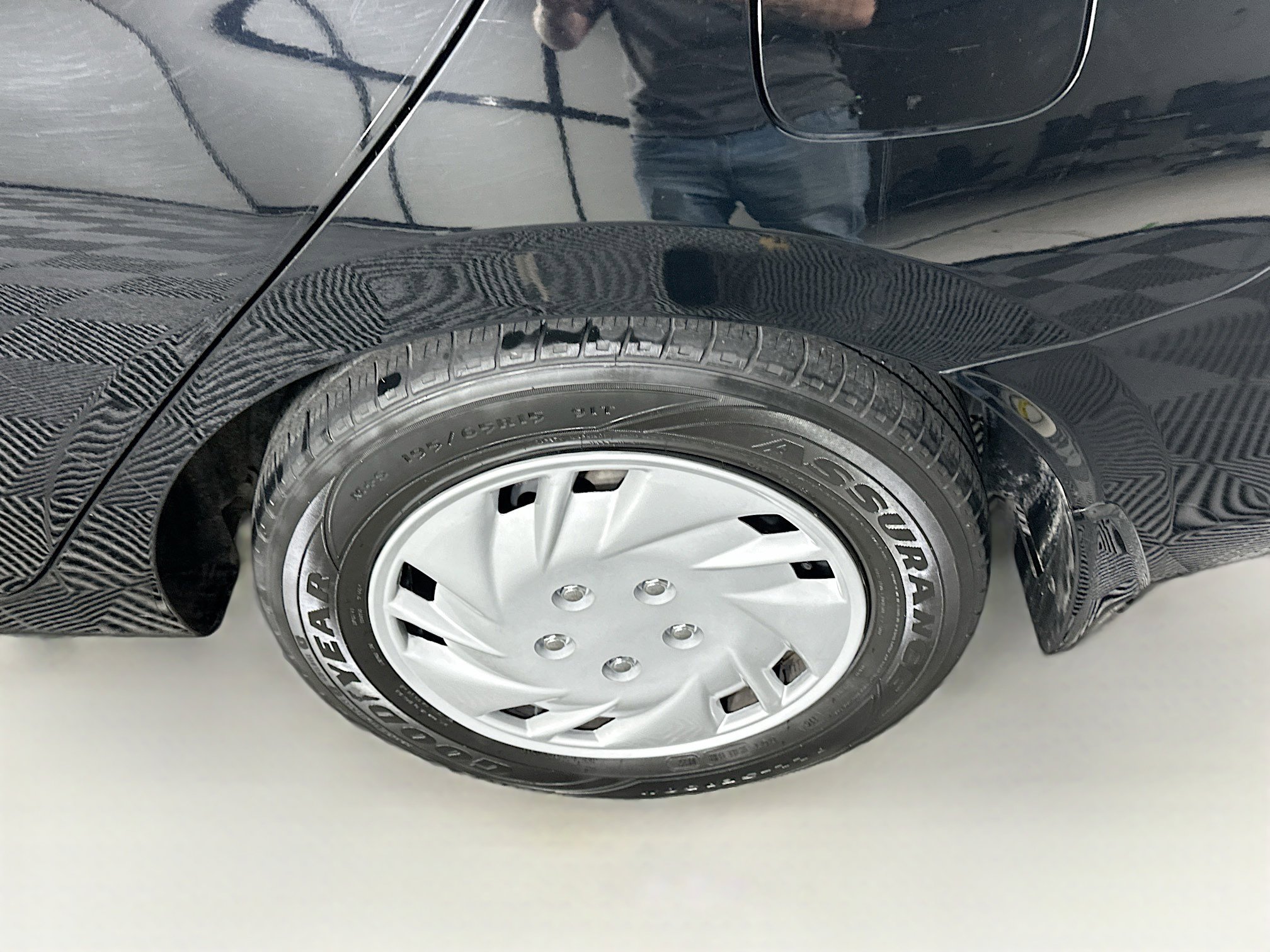 Used 2020 Nissan Versa S image 11