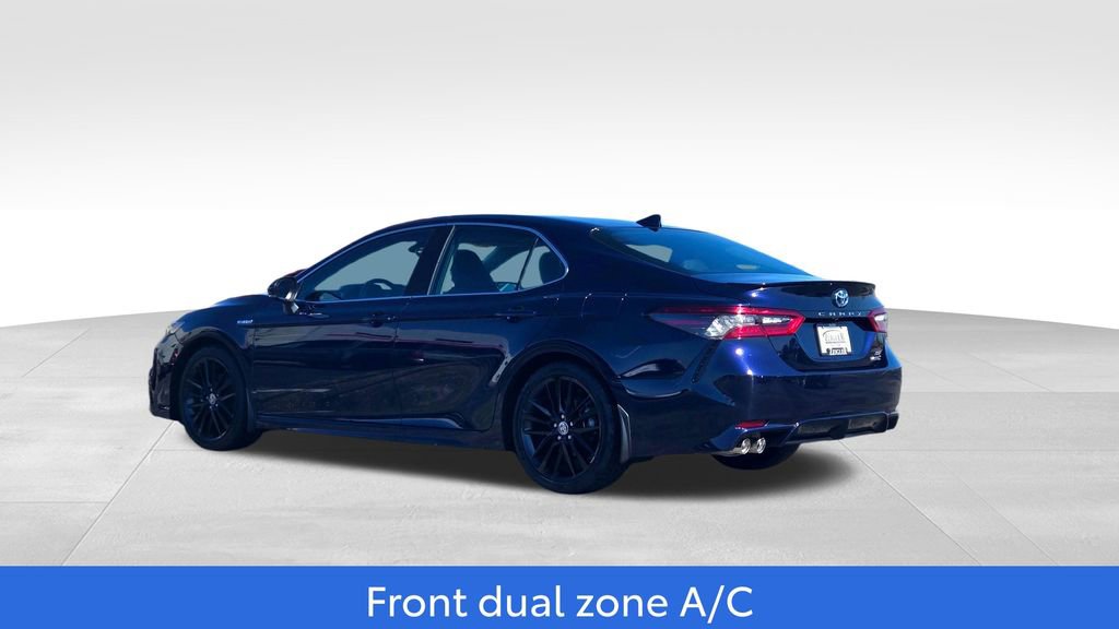 Used 2021 Toyota Camry XSE w/ Navigation Upgrade Package FWD image 5