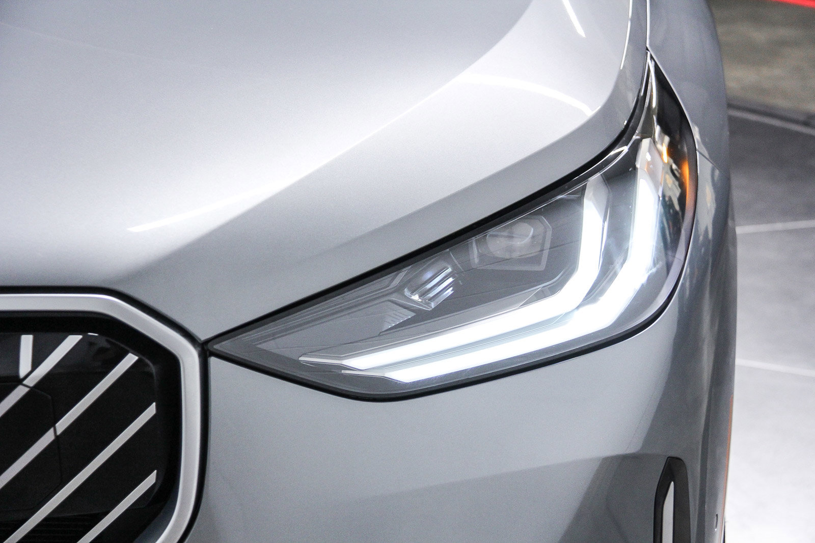 Used 2025 BMW X3 xDrive30i w/ Convenience Package image 10