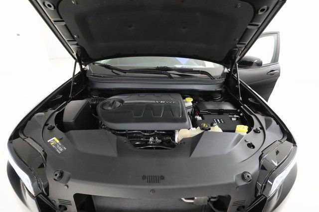 Used 2022 Jeep Cherokee Limited image 6