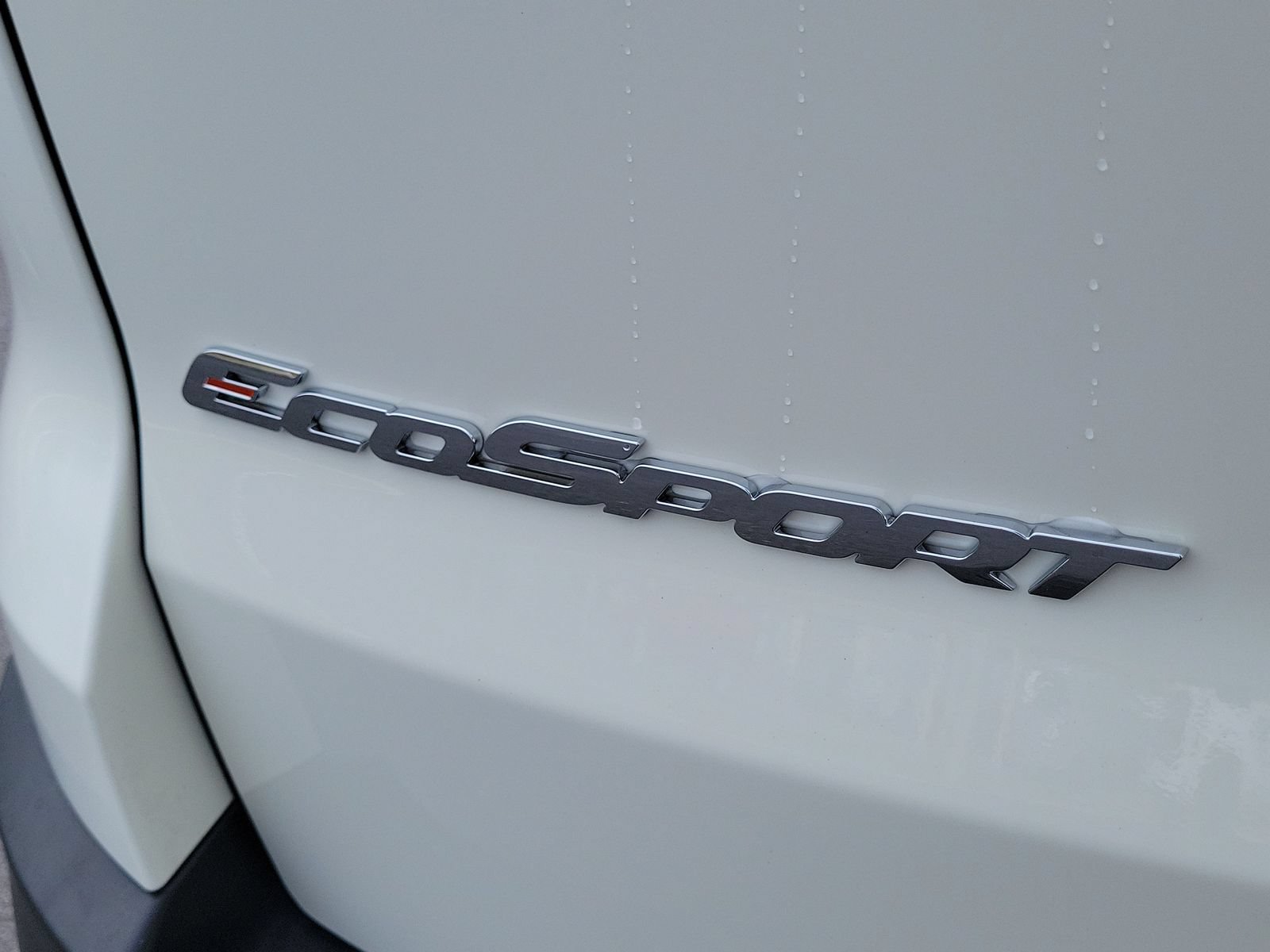 Used 2021 Ford EcoSport SE FWD image 6