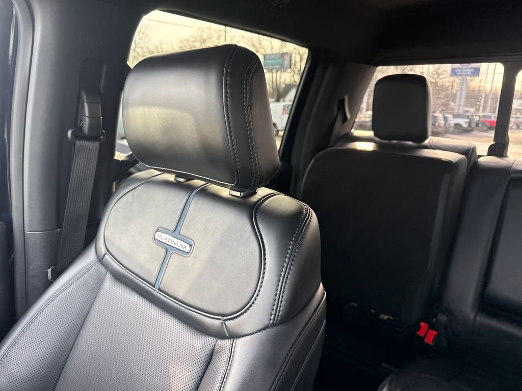 Used 2025 Ford F250 Platinum image 47