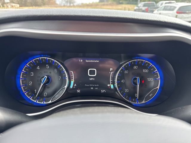 New 2026 Chrysler Pacifica Select image 23