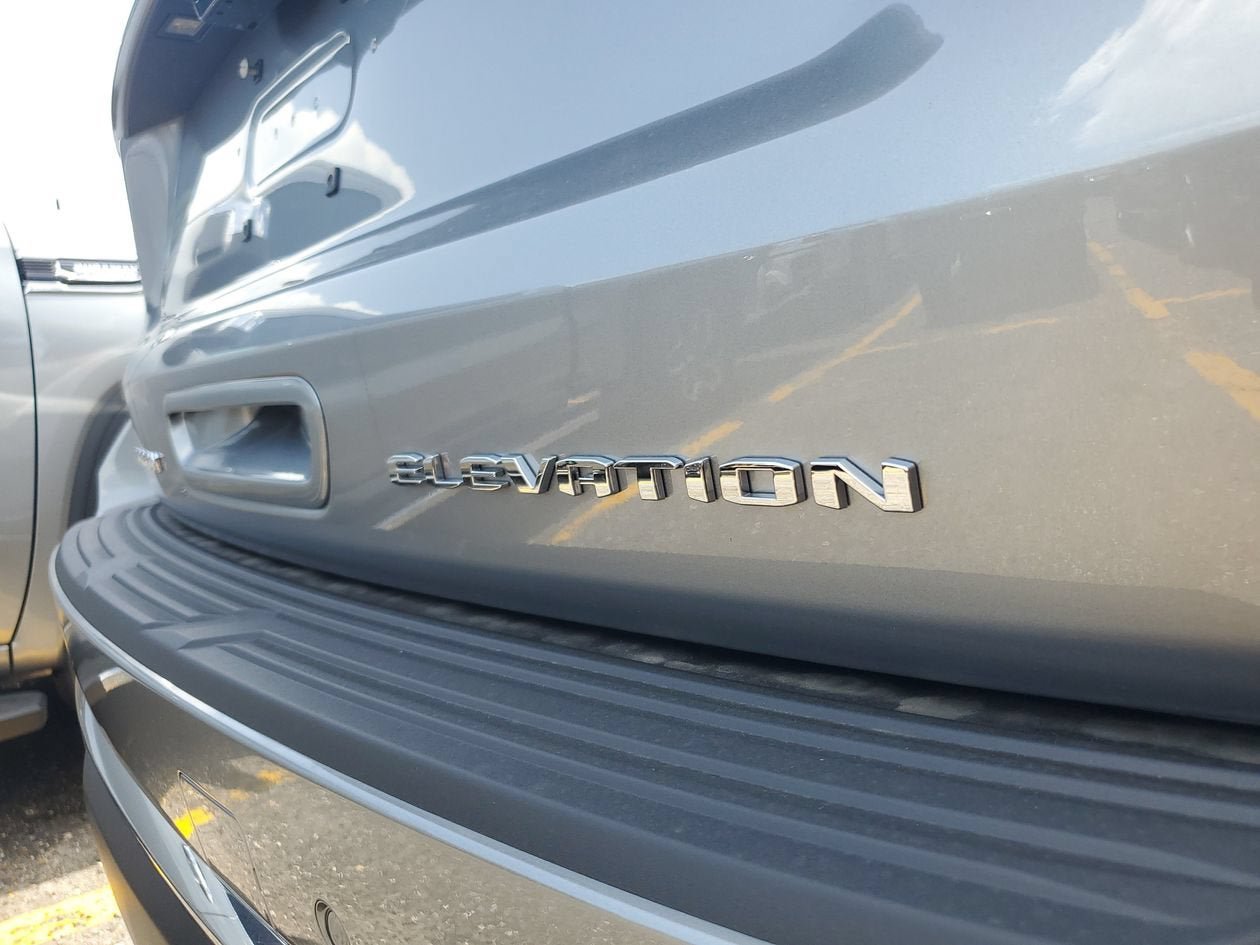 New 2026 GMC Yukon XL Elevation w/ Elevation Premium Package AWD/4WD image 9