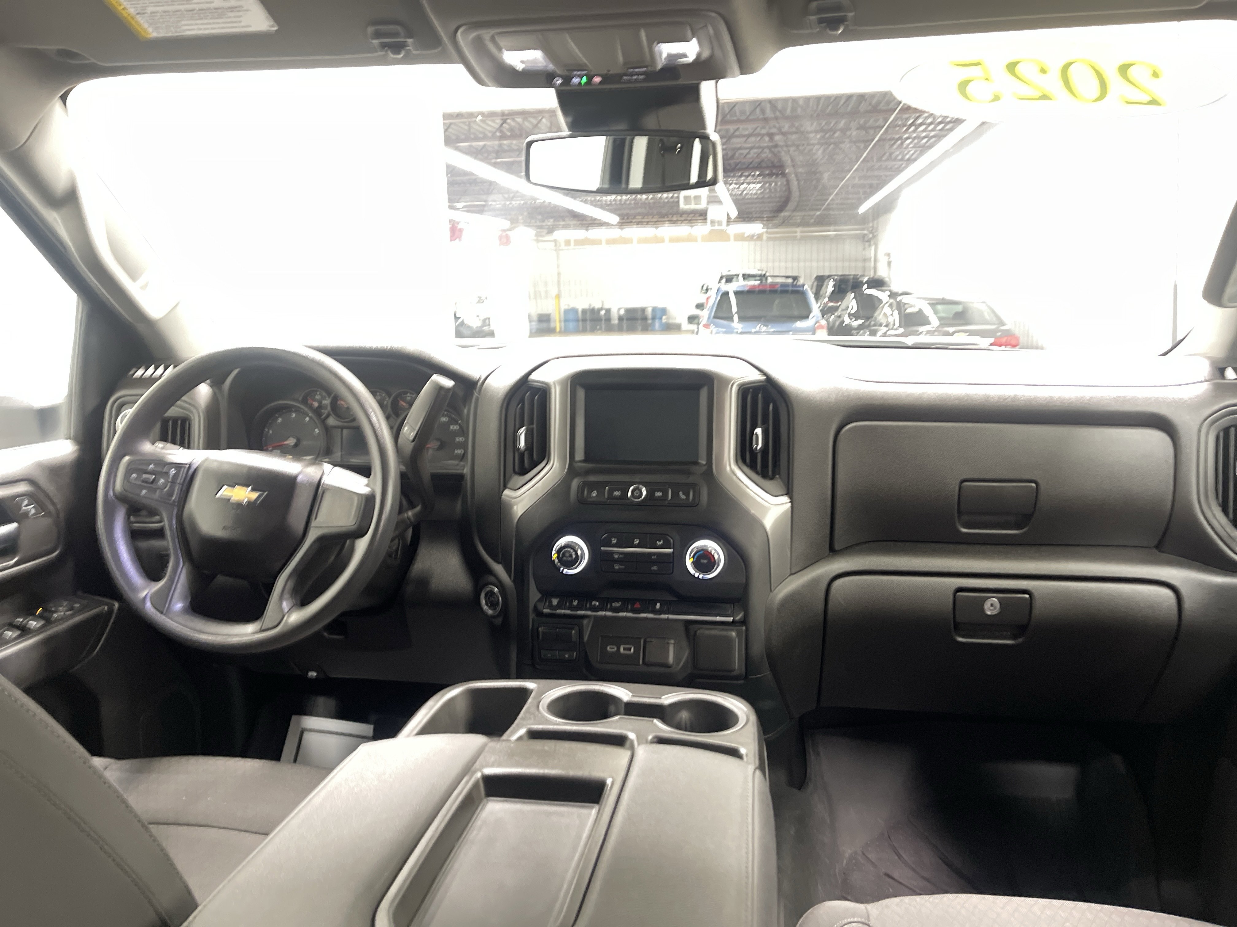 Used 2024 Chevrolet Silverado 2500 Custom w/ Custom Value Package image 22