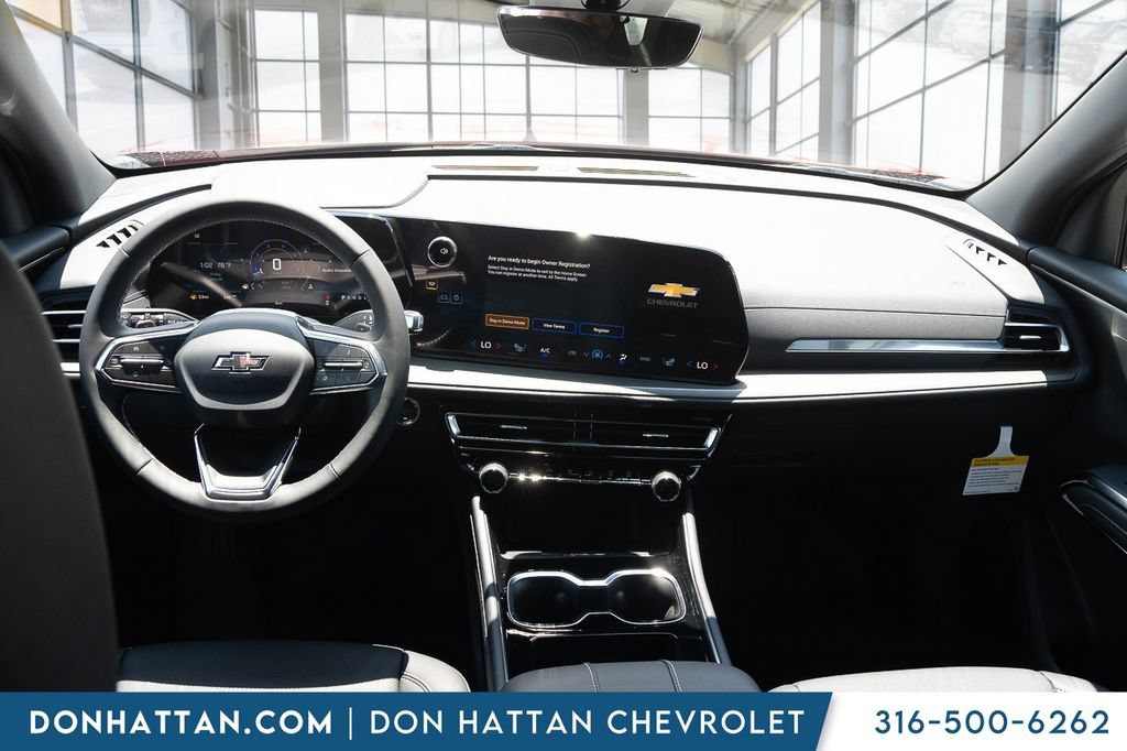 New 2026 Chevrolet Traverse LT w/ Midnight/Sport Edition AWD/4WD image 4
