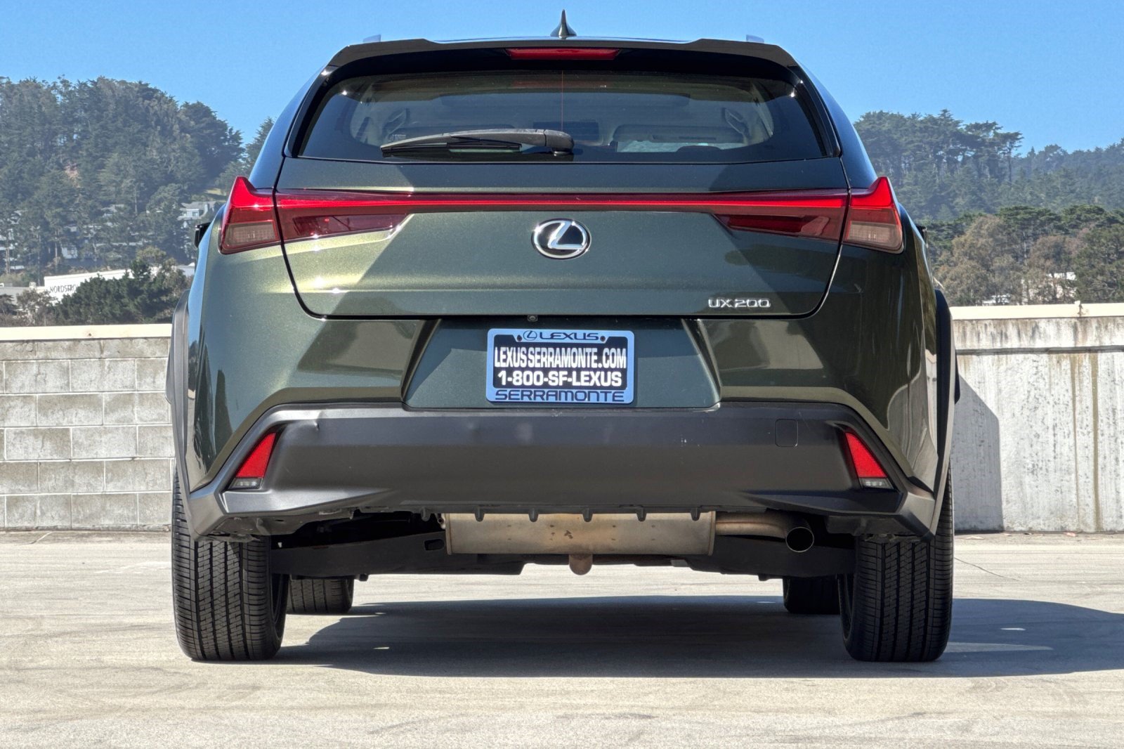 Used 2019 Lexus UX 200 w/ Accessory Package FWD image 9