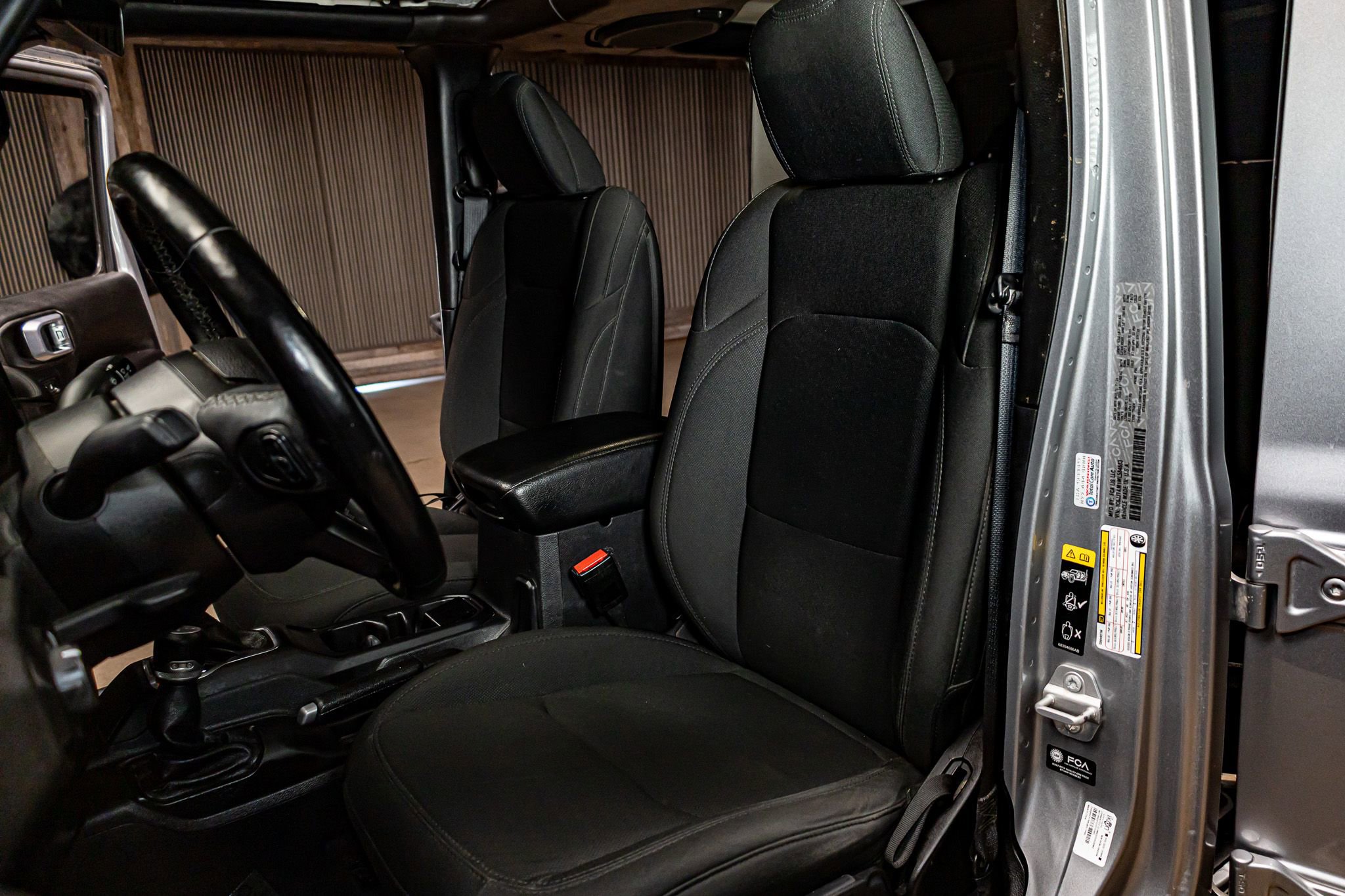 Used 2021 Jeep Gladiator Willys image 19