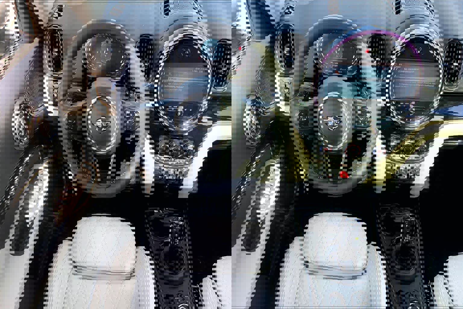 Used 2023 MINI Cooper Countryman S w/ Signature Upholstery Package image 5