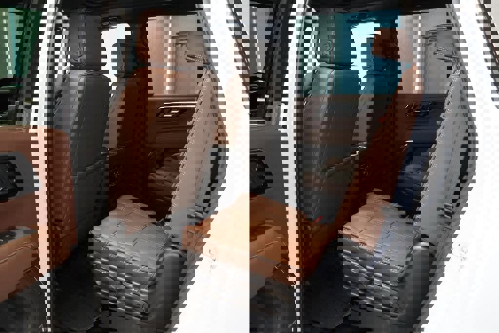 New 2026 Chevrolet Tahoe High Country image 18