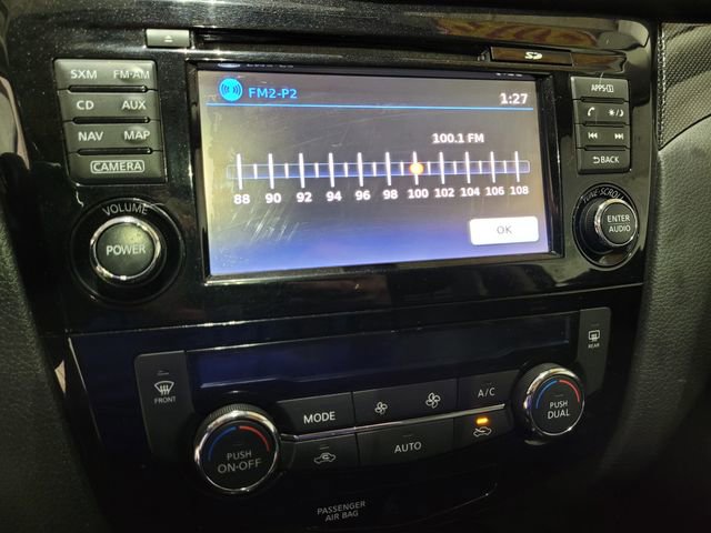 Used 2015 Nissan Rogue SL image 31